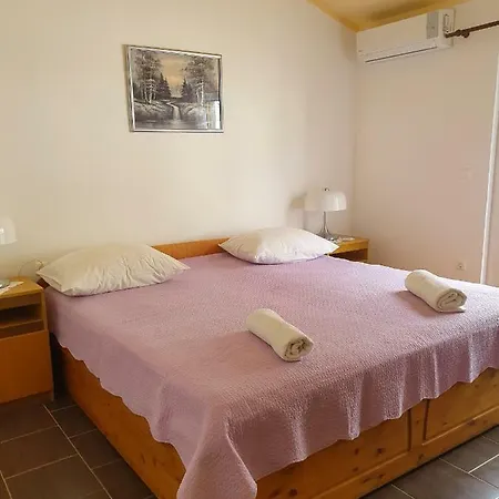 Apartment Tomo